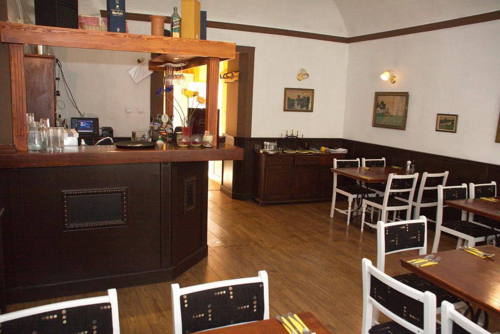 מישקולץ Hotel Pannonia מראה חיצוני תמונה