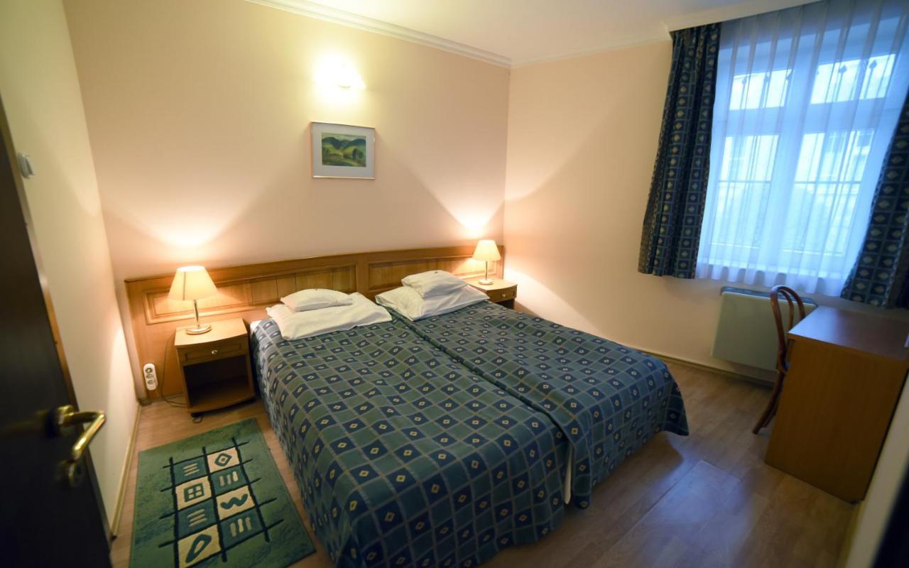 מישקולץ Hotel Pannonia מראה חיצוני תמונה