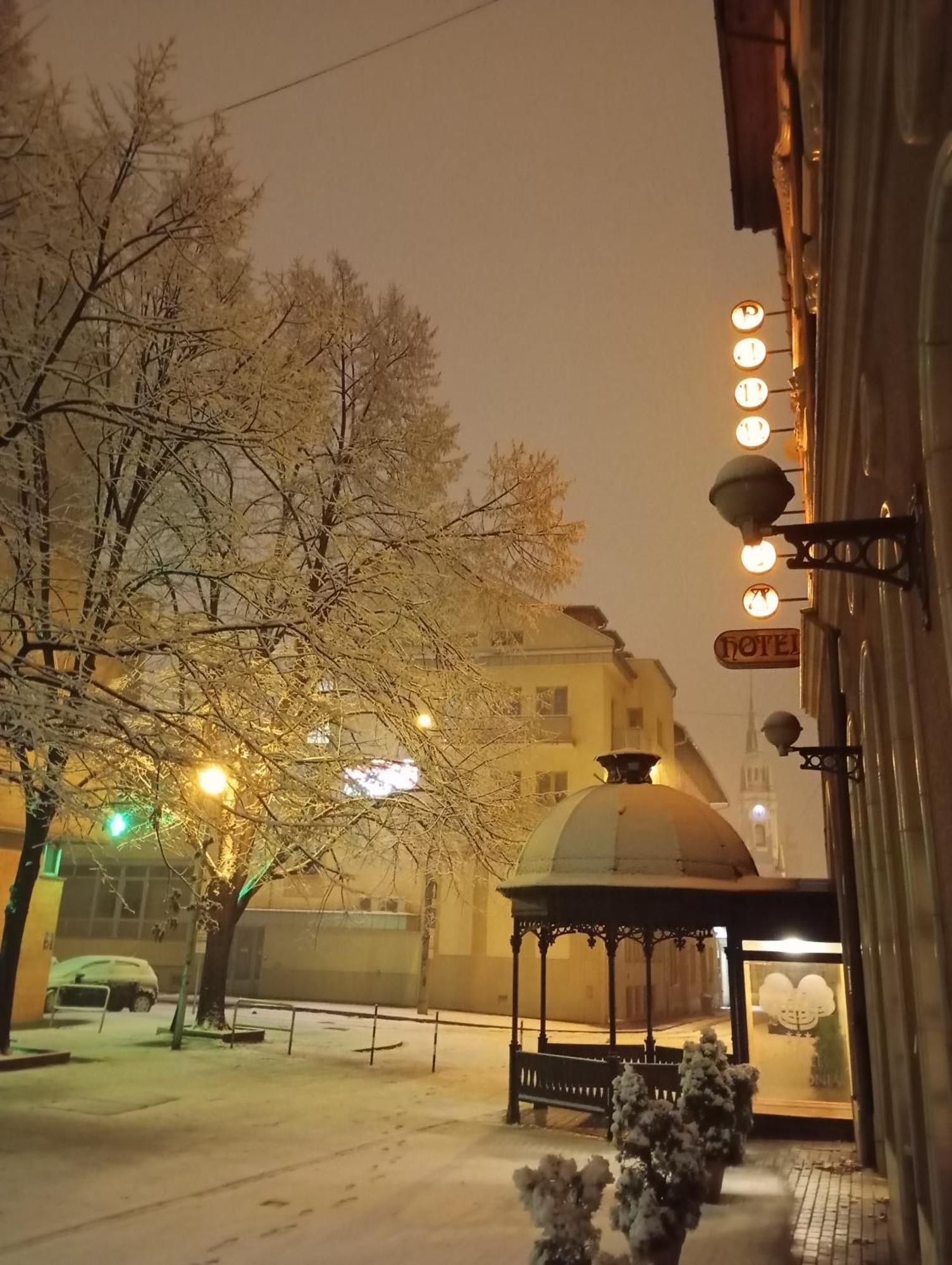 מישקולץ Hotel Pannonia מראה חיצוני תמונה